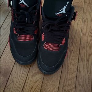 Jordan 4 Red Thunder